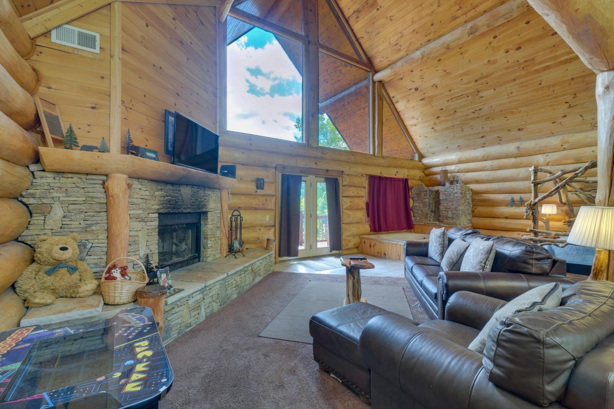 Gatlinburg Cabin With Hot Tub About 11 Miles To Downtown Ngoại thất bức ảnh