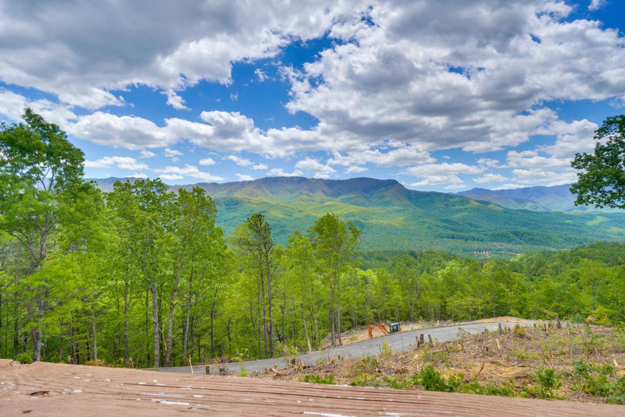 Gatlinburg Cabin With Hot Tub About 11 Miles To Downtown Ngoại thất bức ảnh