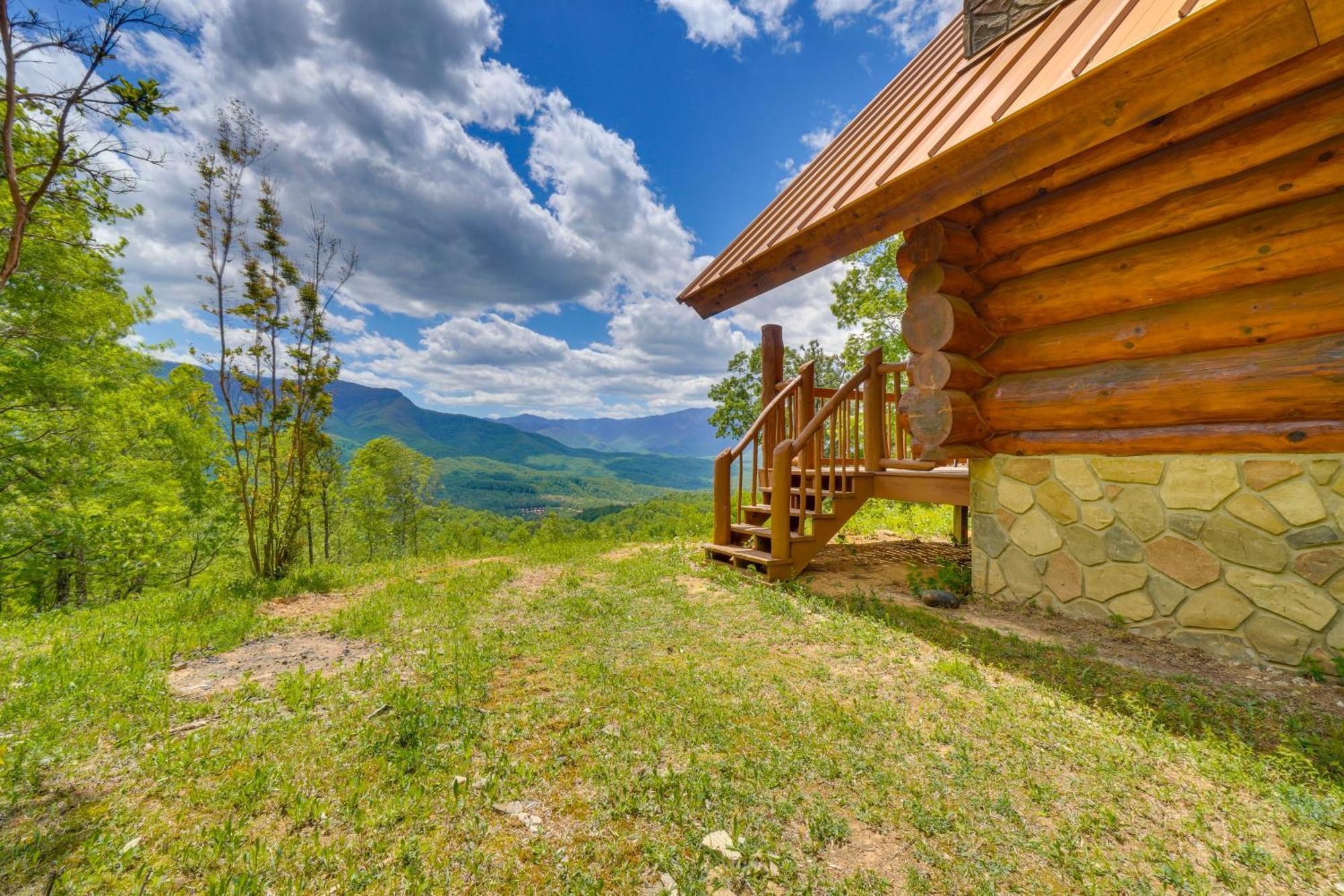 Gatlinburg Cabin With Hot Tub About 11 Miles To Downtown Ngoại thất bức ảnh