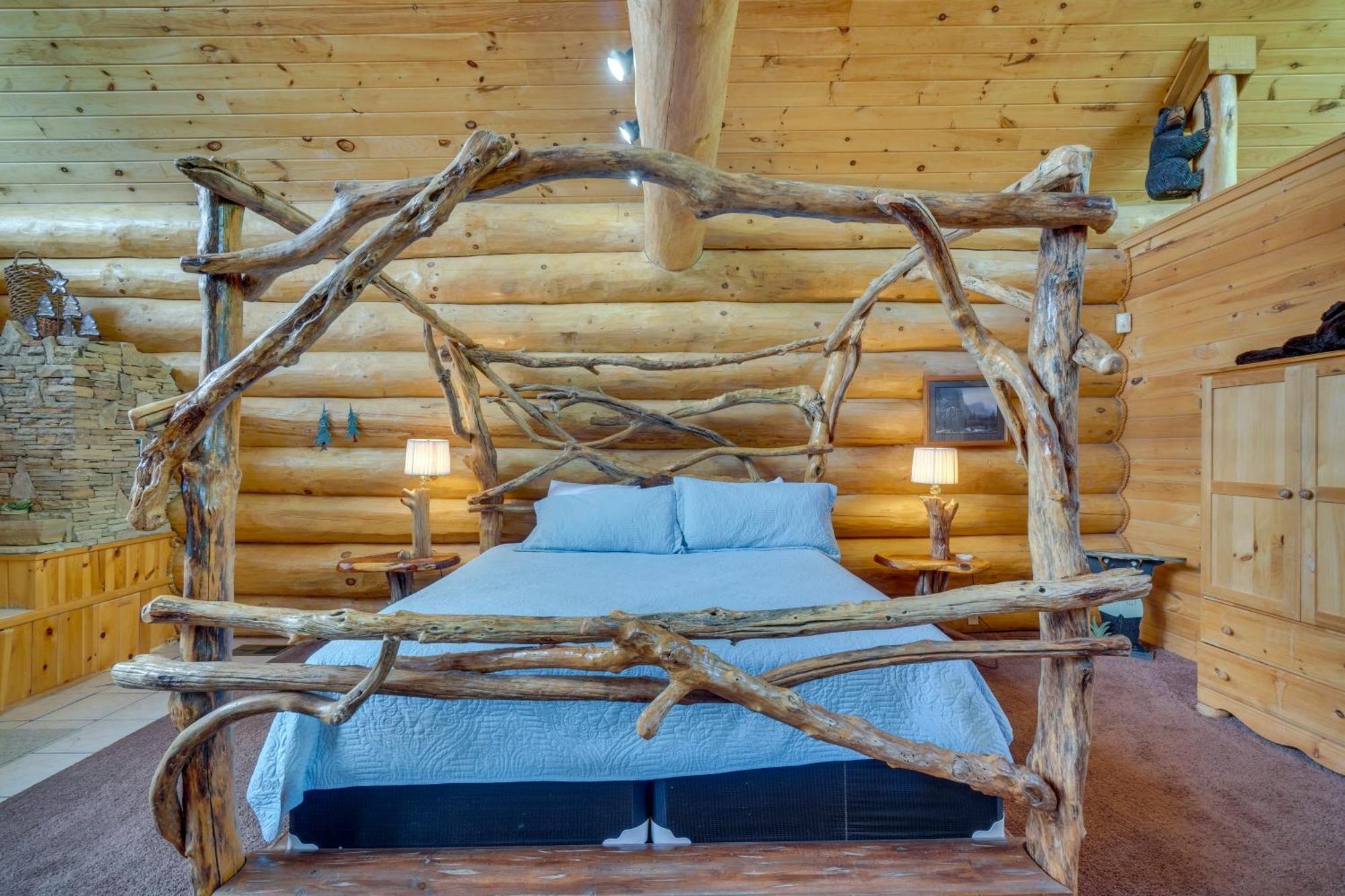 Gatlinburg Cabin With Hot Tub About 11 Miles To Downtown Ngoại thất bức ảnh